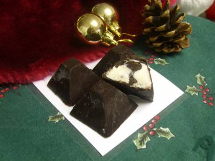 Thick dark chocolate filled with mint choc chip ice cream 50p each or 6 for £2.75